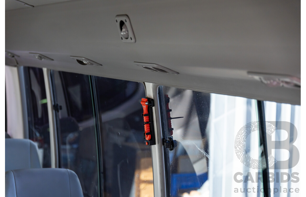 09/2008 Toyota Coaster Standard (LWB 4x2) XZB50R 07 Upgrade Bus White Turbo Diesel 4.0L - 21 Seater