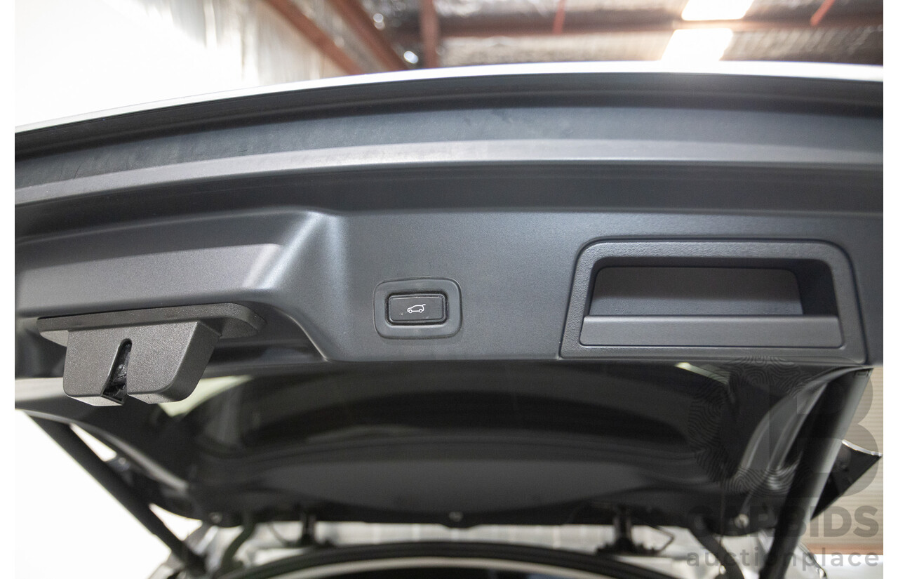 8/2019 Land Rover Range Rover Evoque D150 S (AWD) L551 MY20.25 4D Wagon Rhodium Silver Turbo Diesel 2.0L