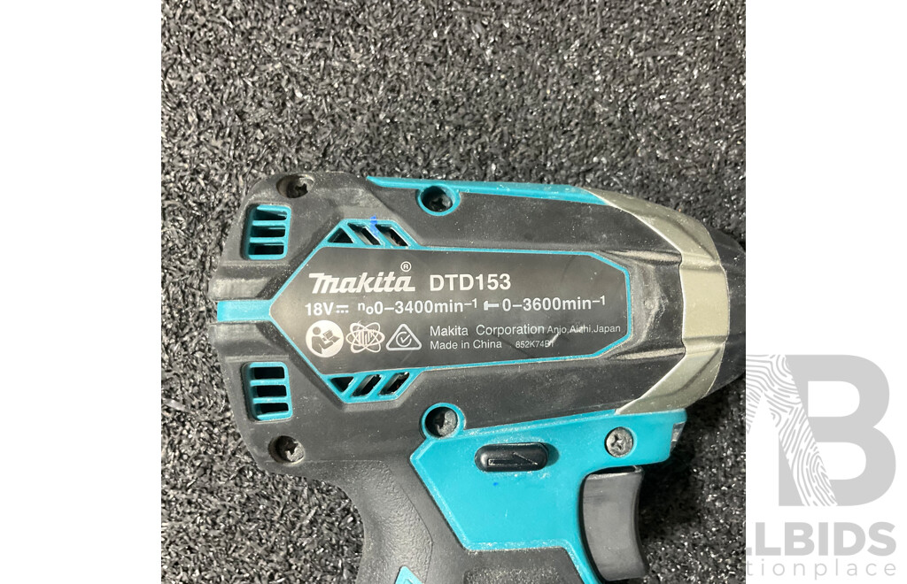 MAKITA 18V Brushless Combo Kit- Hammer Drill (DHP484), Impact Driver (DTD153) and Battery Charger (DC18RC) - Lot of 3