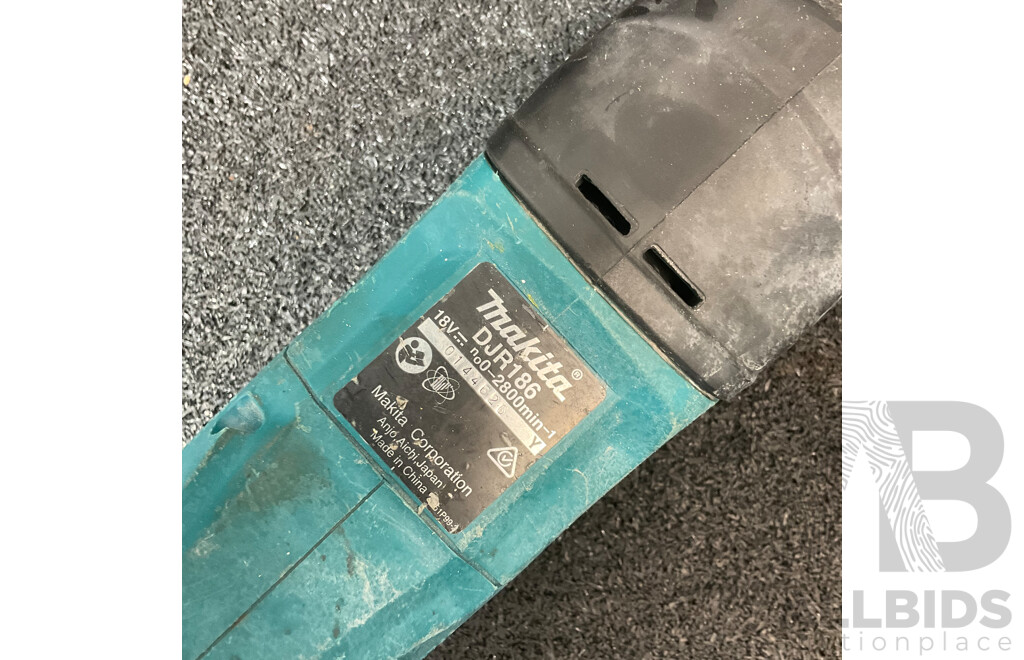 MAKITA 18V Reciprocating Saw (DJR186) with 5.0Ah Battery and Blades, XU1 Jigsaw - Lot of 3