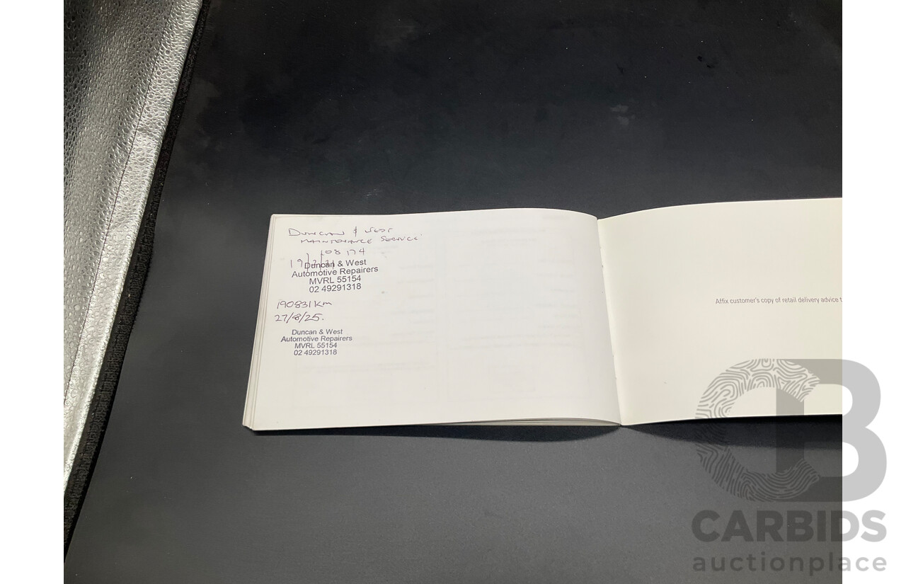 2/2011 Hyundai i30 SLX 1.6 CRDi FD MY11 4d Wagon Hyper Silver Metallic Turbo Diesel 1.6L