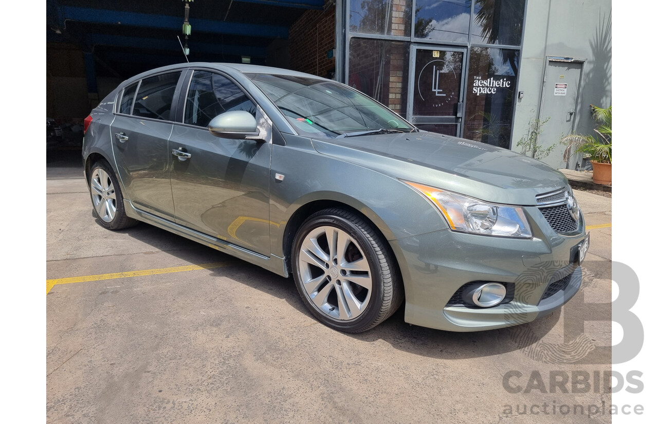 6/2013 Holden Cruze SRi V JH MY14 5d Hatchback Grey Turbo 1.6L