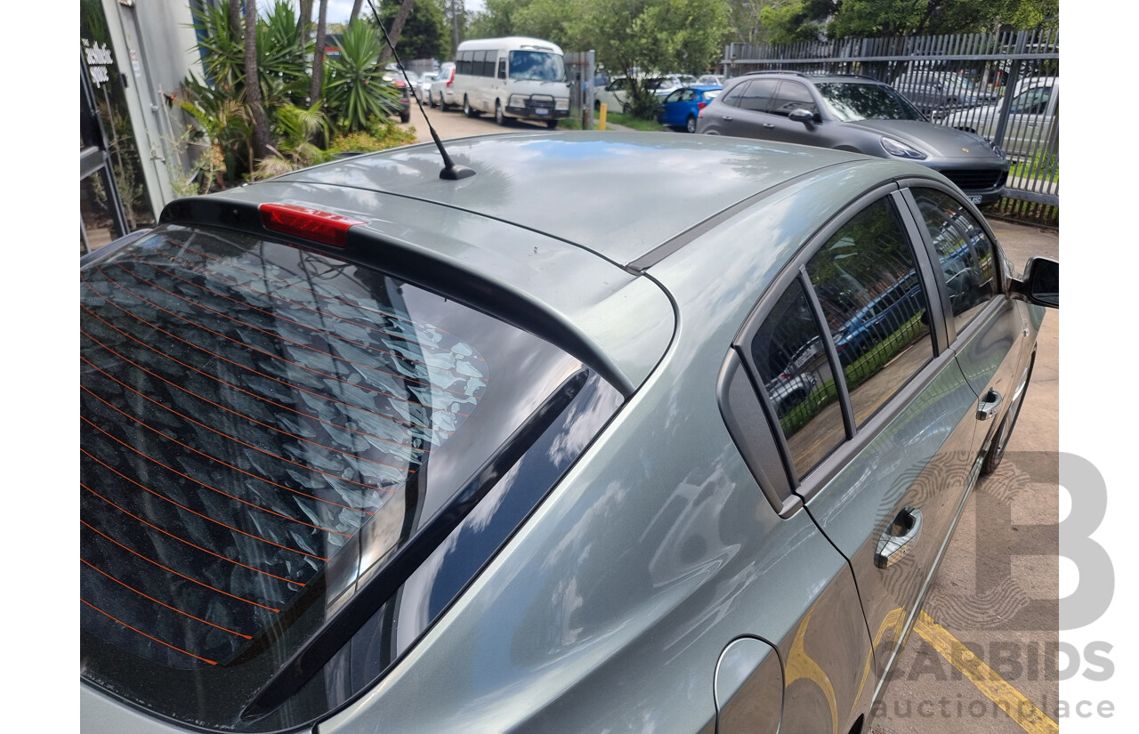 6/2013 Holden Cruze SRi V JH MY14 5d Hatchback Grey Turbo 1.6L