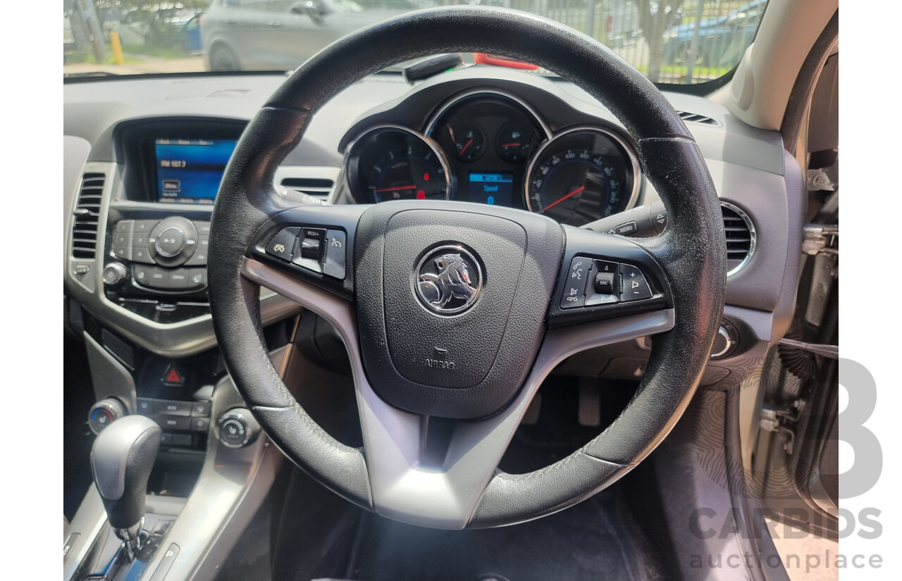 6/2013 Holden Cruze SRi V JH MY14 5d Hatchback Grey Turbo 1.6L