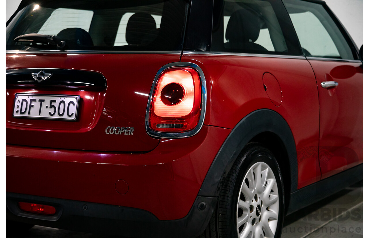 06/2016 Mini Cooper 3d Hatch (FWD) F56 3d Hatchback Blazing Red Metallic/White Roof Turbo 1.5L