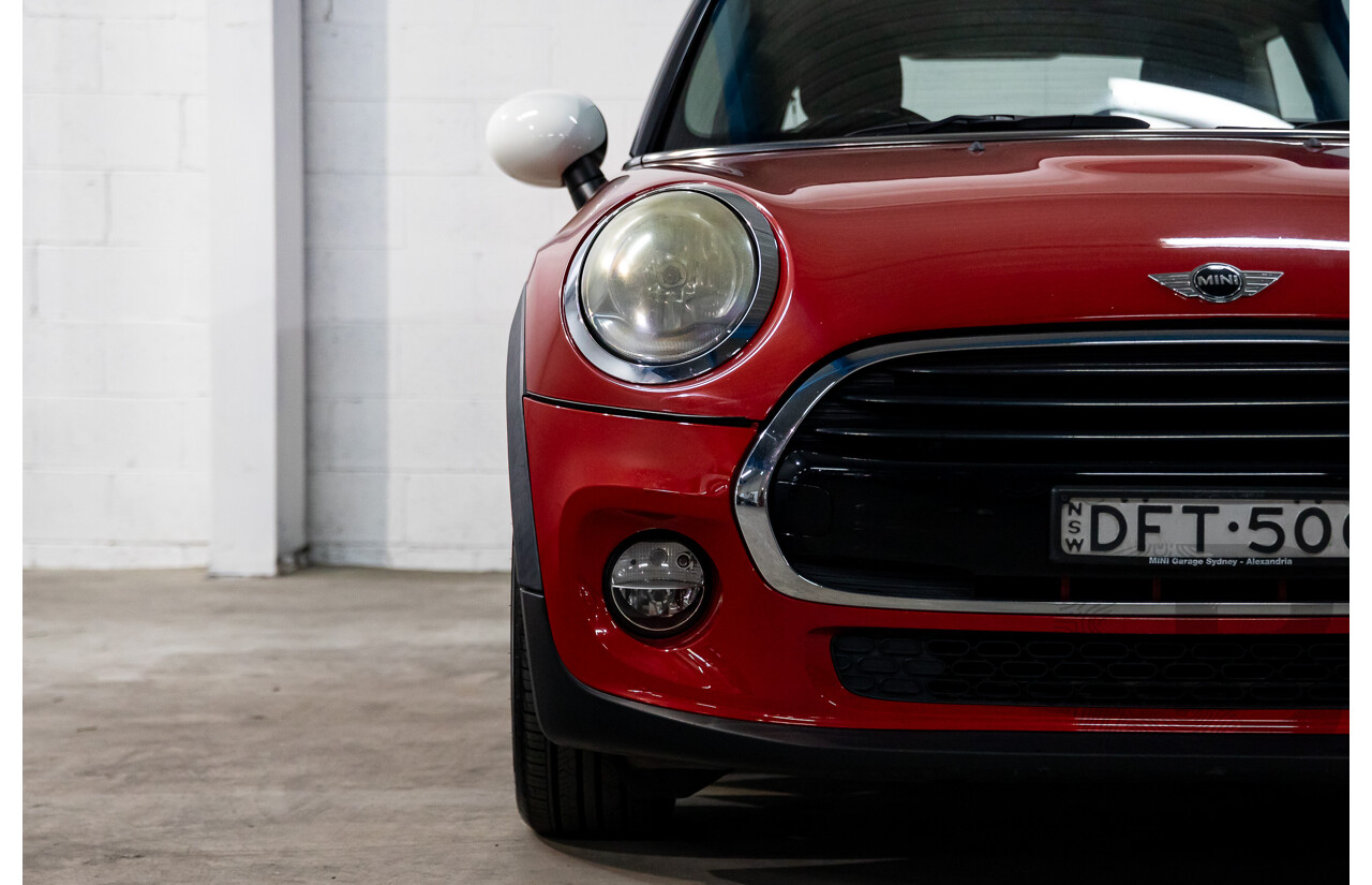 06/2016 Mini Cooper 3d Hatch (FWD) F56 3d Hatchback Blazing Red Metallic/White Roof Turbo 1.5L
