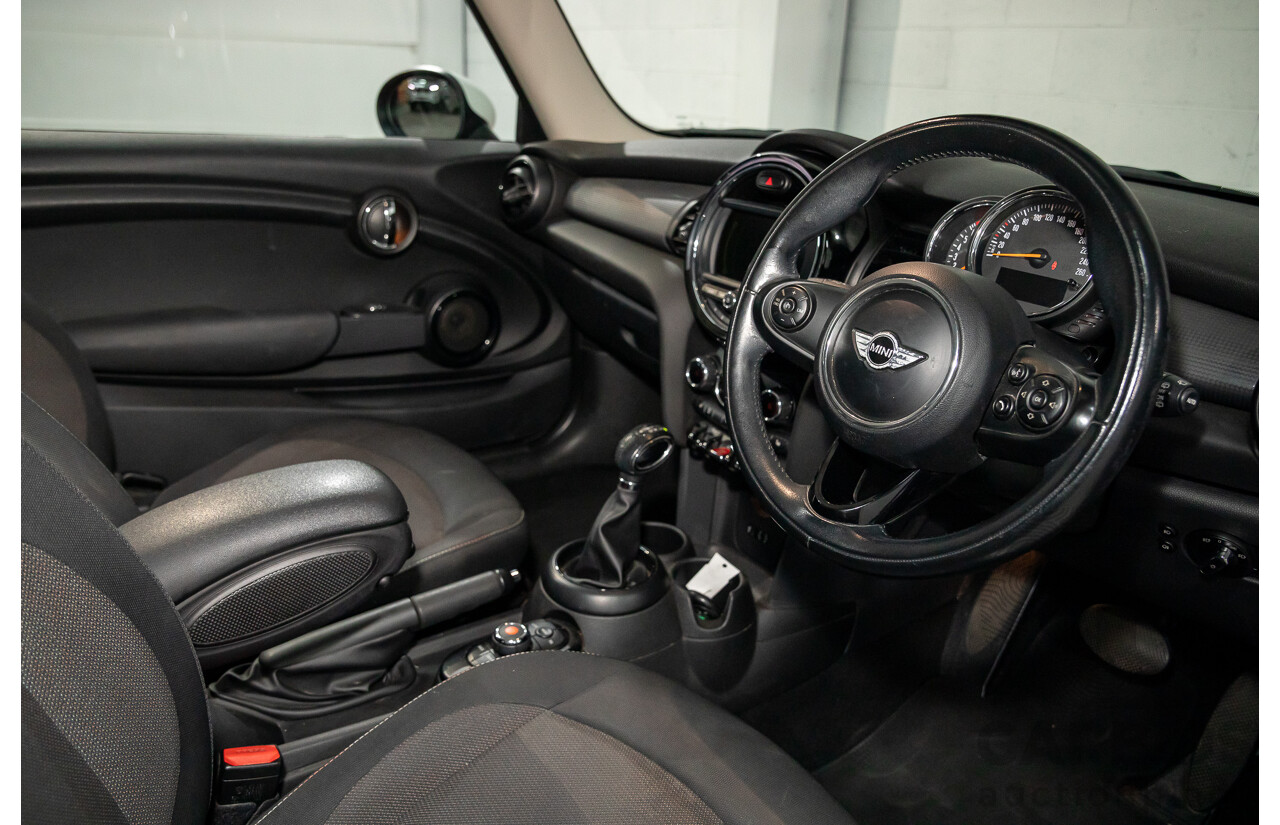 06/2016 Mini Cooper 3d Hatch (FWD) F56 3d Hatchback Blazing Red Metallic/White Roof Turbo 1.5L