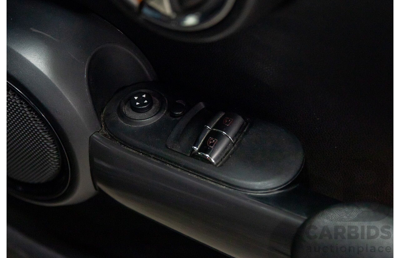 06/2016 Mini Cooper 3d Hatch (FWD) F56 3d Hatchback Blazing Red Metallic/White Roof Turbo 1.5L