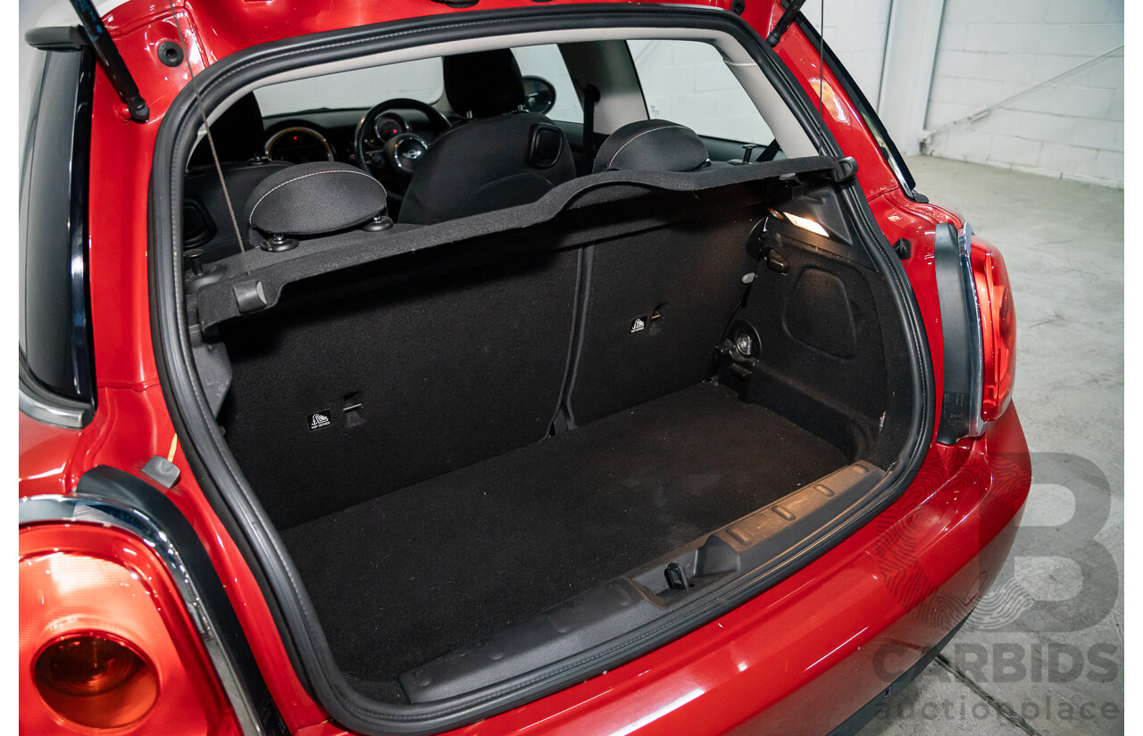 06/2016 Mini Cooper 3d Hatch (FWD) F56 3d Hatchback Blazing Red Metallic/White Roof Turbo 1.5L