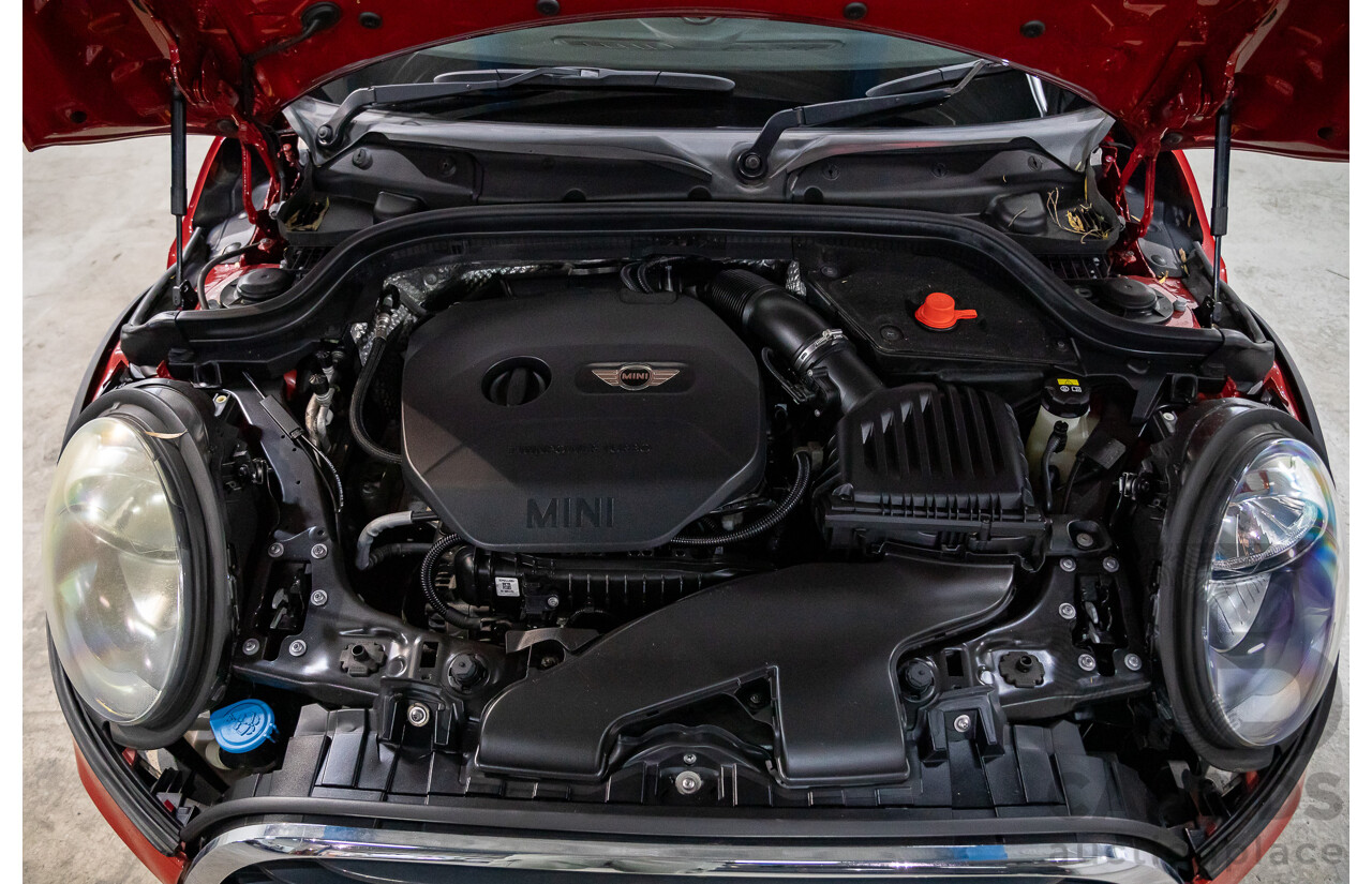 06/2016 Mini Cooper 3d Hatch (FWD) F56 3d Hatchback Blazing Red Metallic/White Roof Turbo 1.5L