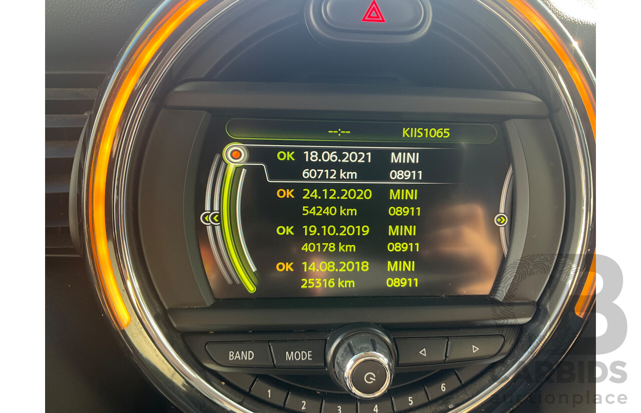 06/2016 Mini Cooper 3d Hatch (FWD) F56 3d Hatchback Blazing Red Metallic/White Roof Turbo 1.5L