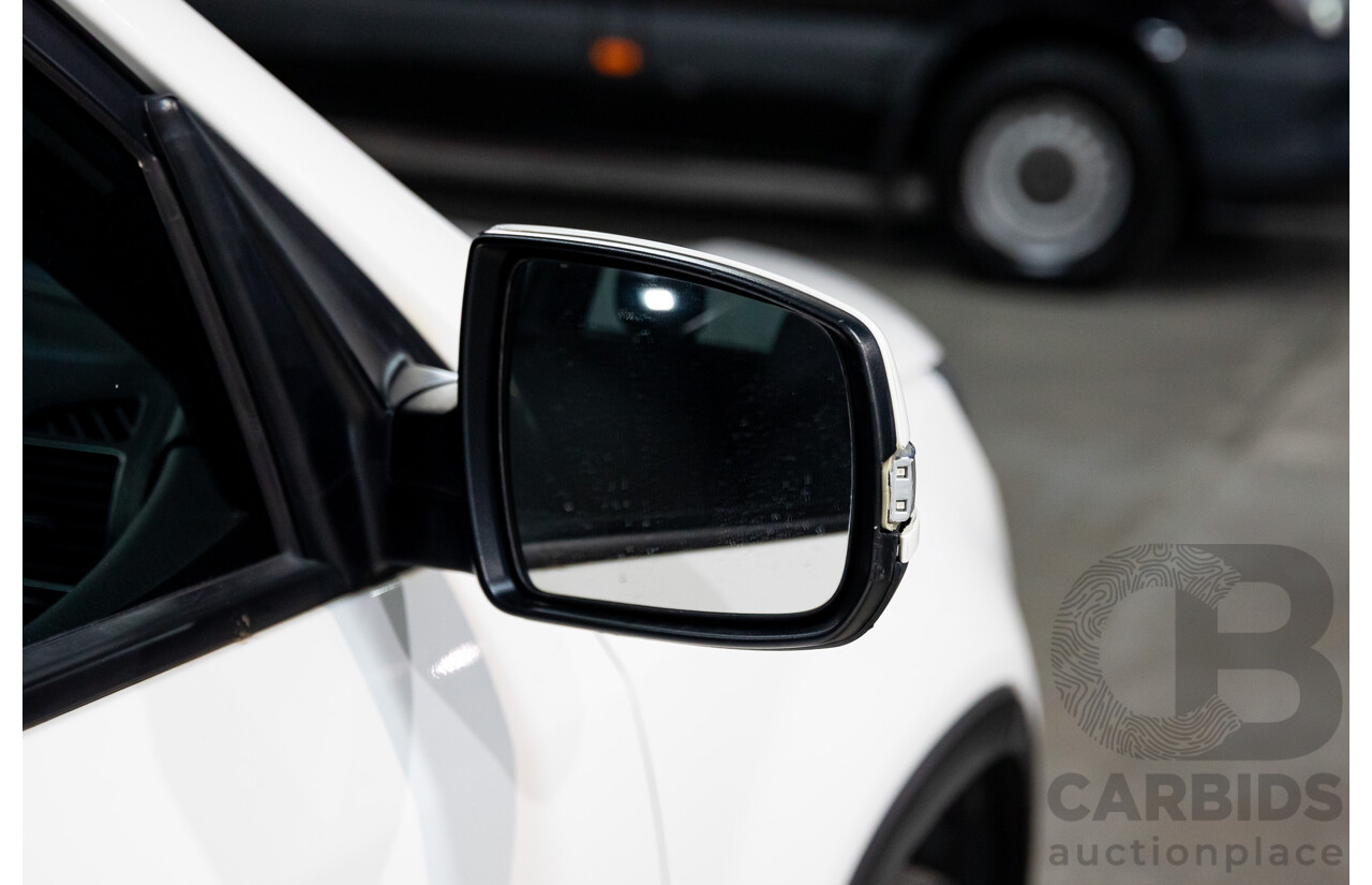 11/2014 Kia Sorento Si (4x2) XM MY14 4d Wagon Clear White V6 3.5L