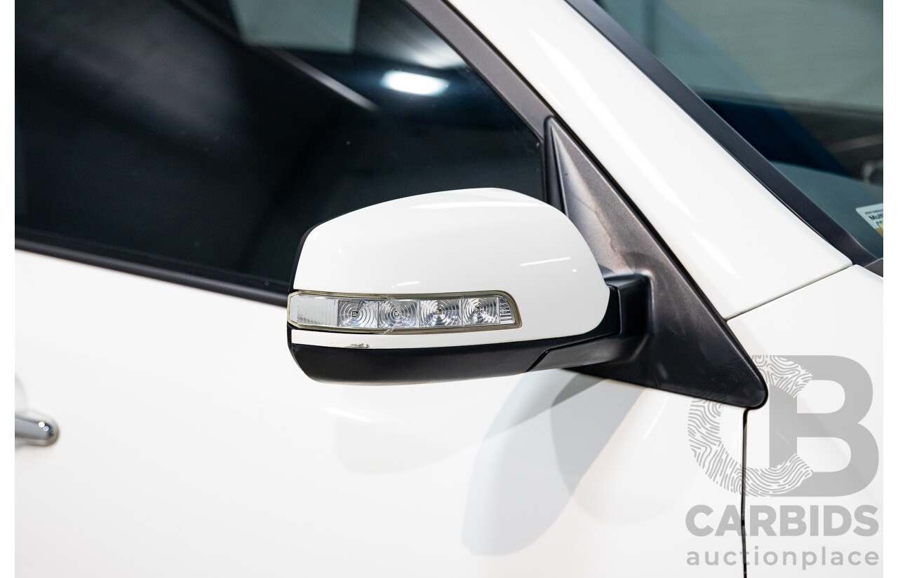 11/2014 Kia Sorento Si (4x2) XM MY14 4d Wagon Clear White V6 3.5L