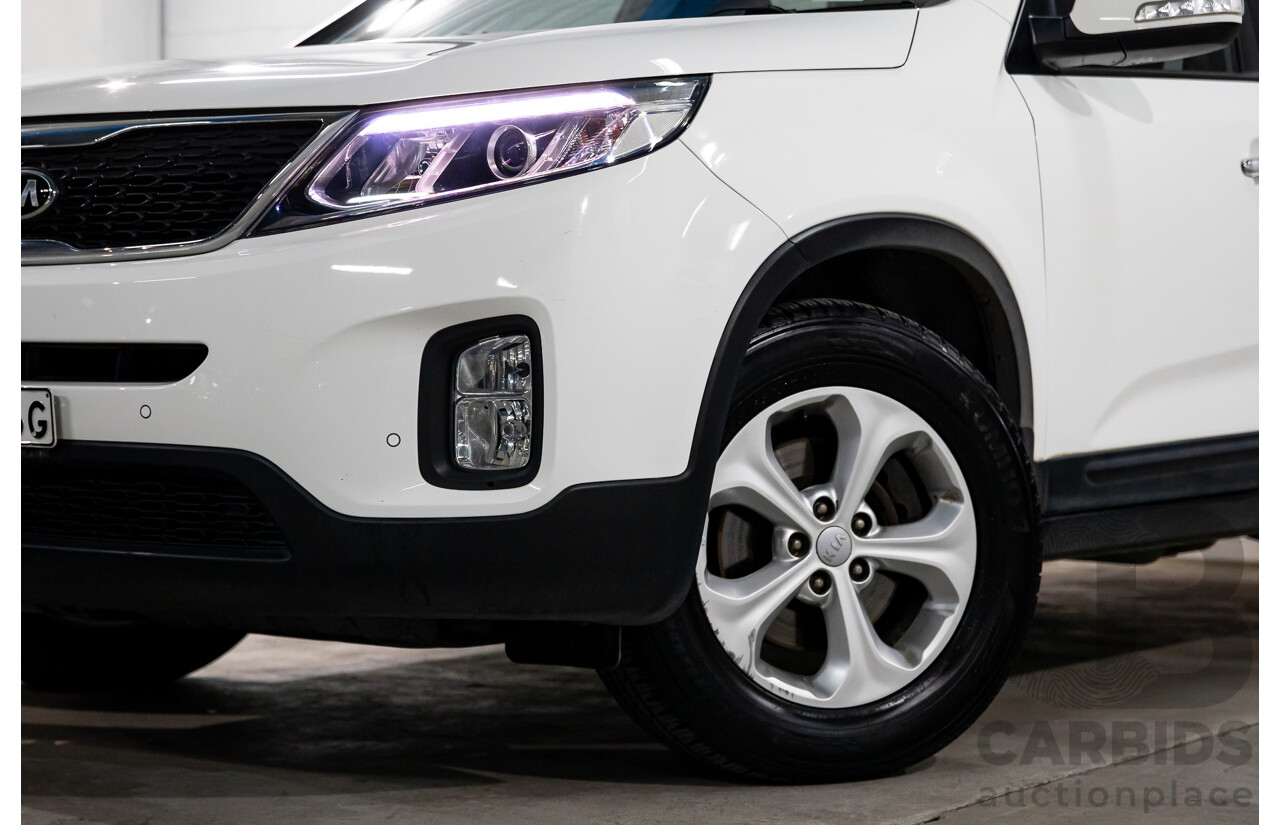 11/2014 Kia Sorento Si (4x2) XM MY14 4d Wagon Clear White V6 3.5L - 7 Seater