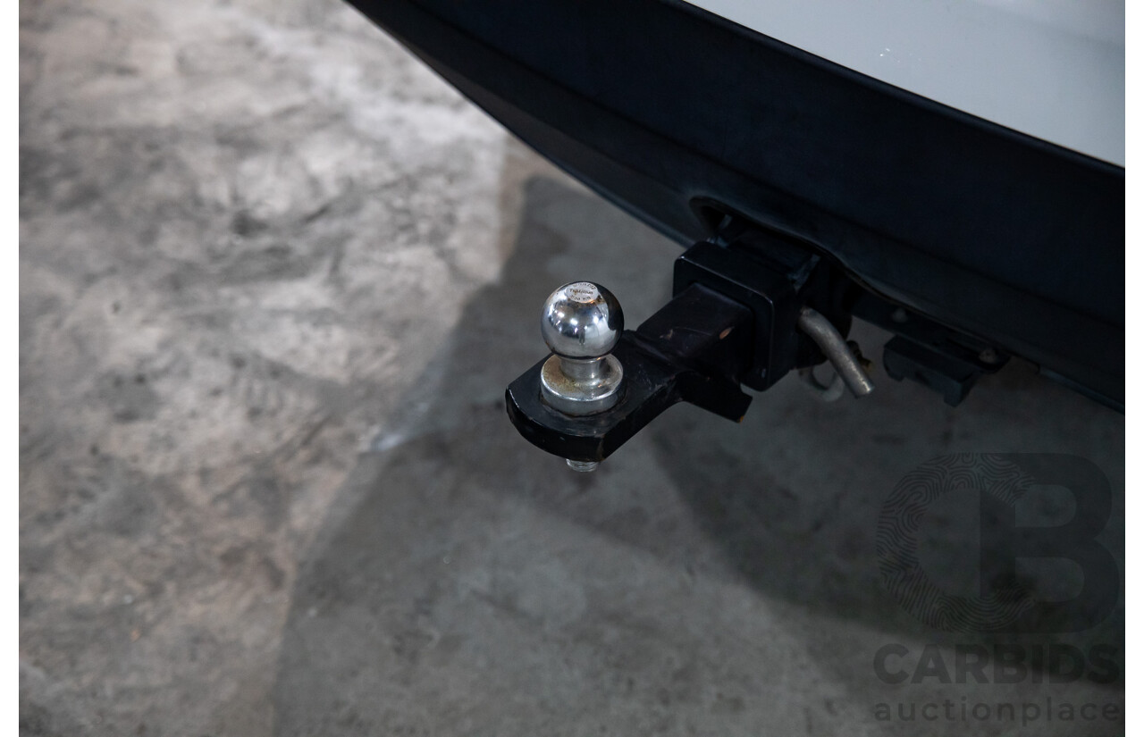 11/2014 Kia Sorento Si (4x2) XM MY14 4d Wagon Clear White V6 3.5L - 7 Seater