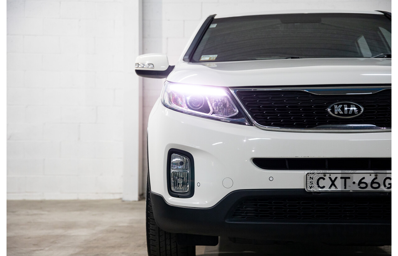 11/2014 Kia Sorento Si (4x2) XM MY14 4d Wagon Clear White V6 3.5L - 7 Seater