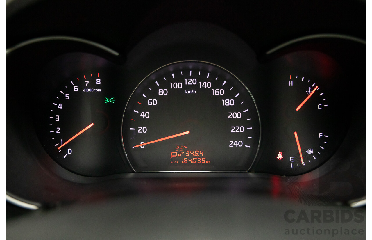 11/2014 Kia Sorento Si (4x2) XM MY14 4d Wagon Clear White V6 3.5L - 7 Seater