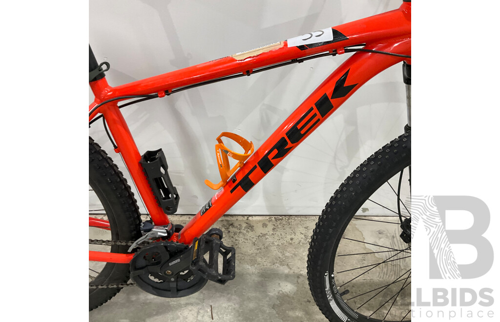 TREK Marlin 7 Bike