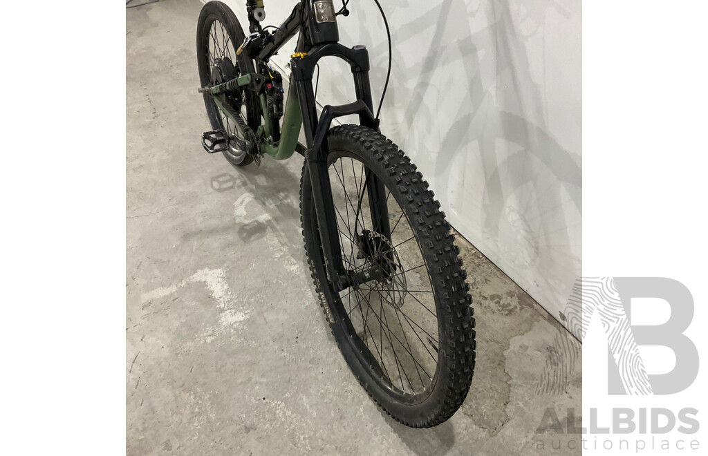 Marin E-Bike Size 29'' M