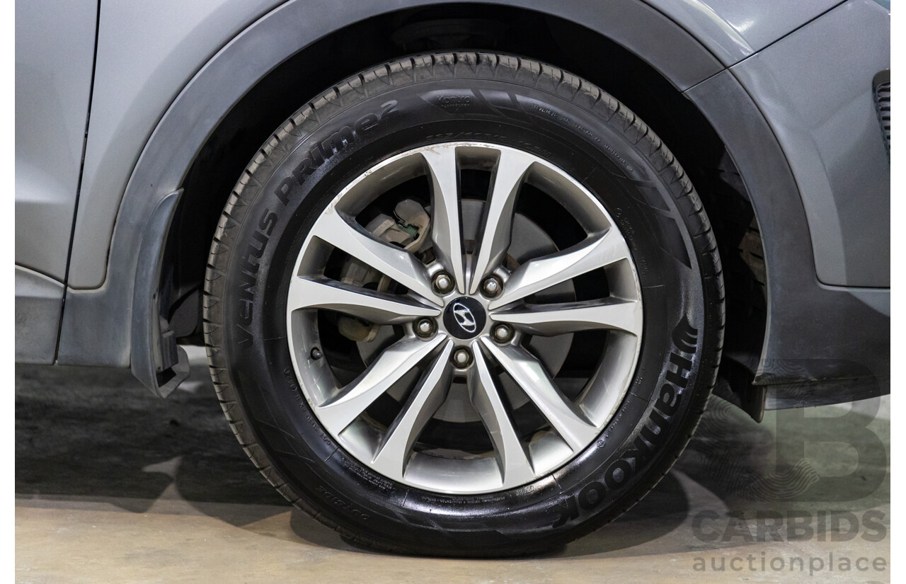 01/2015 Hyundai Santa Fe Elite CRDi (AWD) DM MY15 4D Wagon Titanium Silver Turbo Diesel 2.2L - 7 Seats