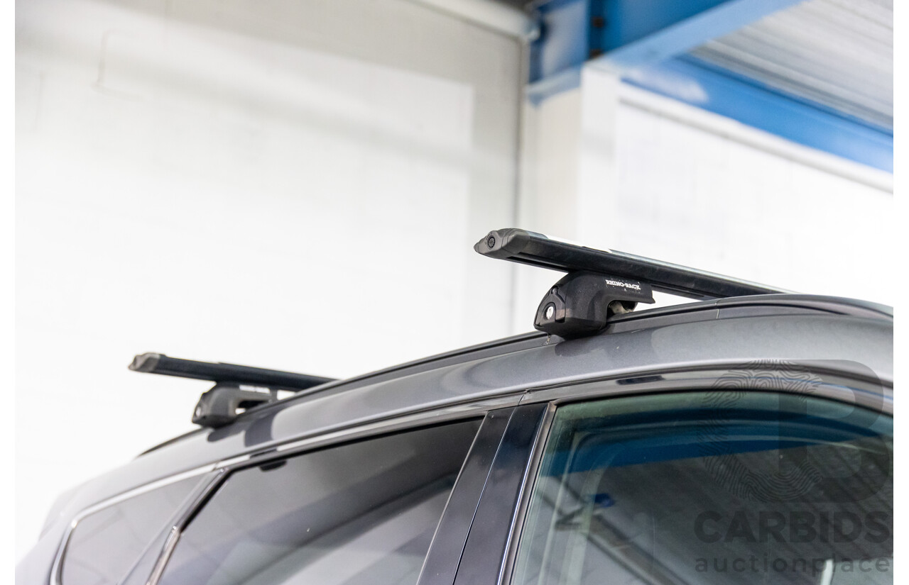 01/2015 Hyundai Santa Fe Elite CRDi (AWD) DM MY15 4D Wagon Titanium Silver Turbo Diesel 2.2L - 7 Seats