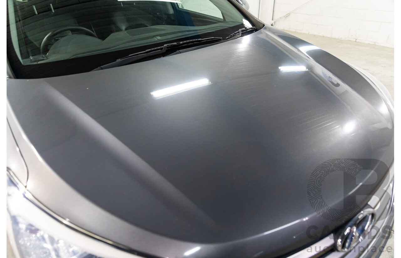 01/2015 Hyundai Santa Fe Elite CRDi (AWD) DM MY15 4D Wagon Titanium Silver Turbo Diesel 2.2L - 7 Seats