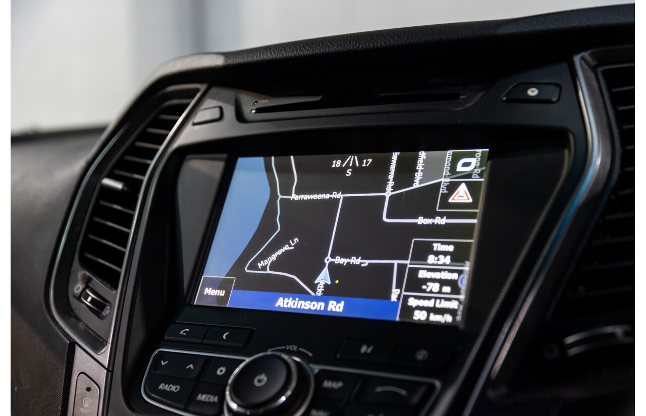 01/2015 Hyundai Santa Fe Elite CRDi (AWD) DM MY15 4D Wagon Titanium Silver Turbo Diesel 2.2L - 7 Seats