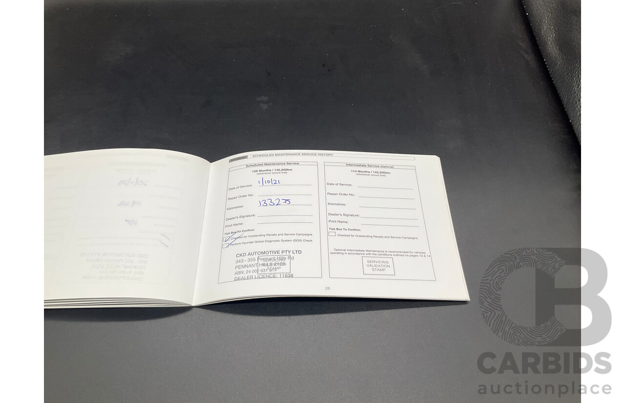 01/2015 Hyundai Santa Fe Elite CRDi (AWD) DM MY15 4D Wagon Titanium Silver Turbo Diesel 2.2L - 7 Seats