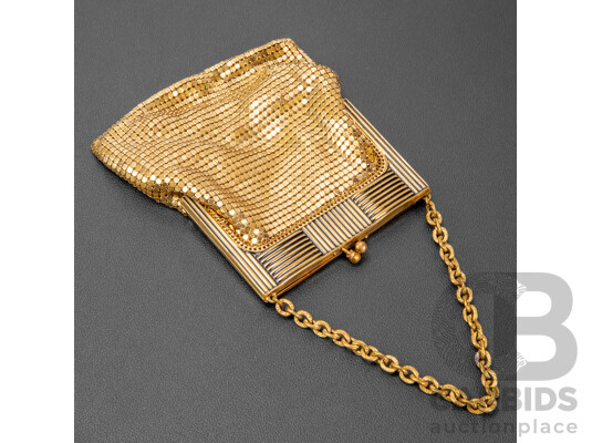 Vintage Whiting & Davis Gold Tone Mesh Evening Clutch Purse