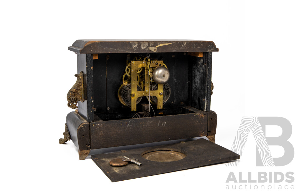 Reproduction Sessions Mantle Clock