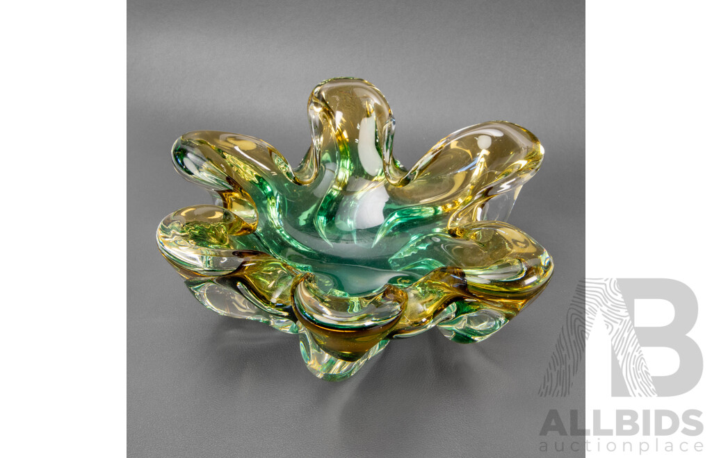 Sommerso Organic Form Art Glass Bowl