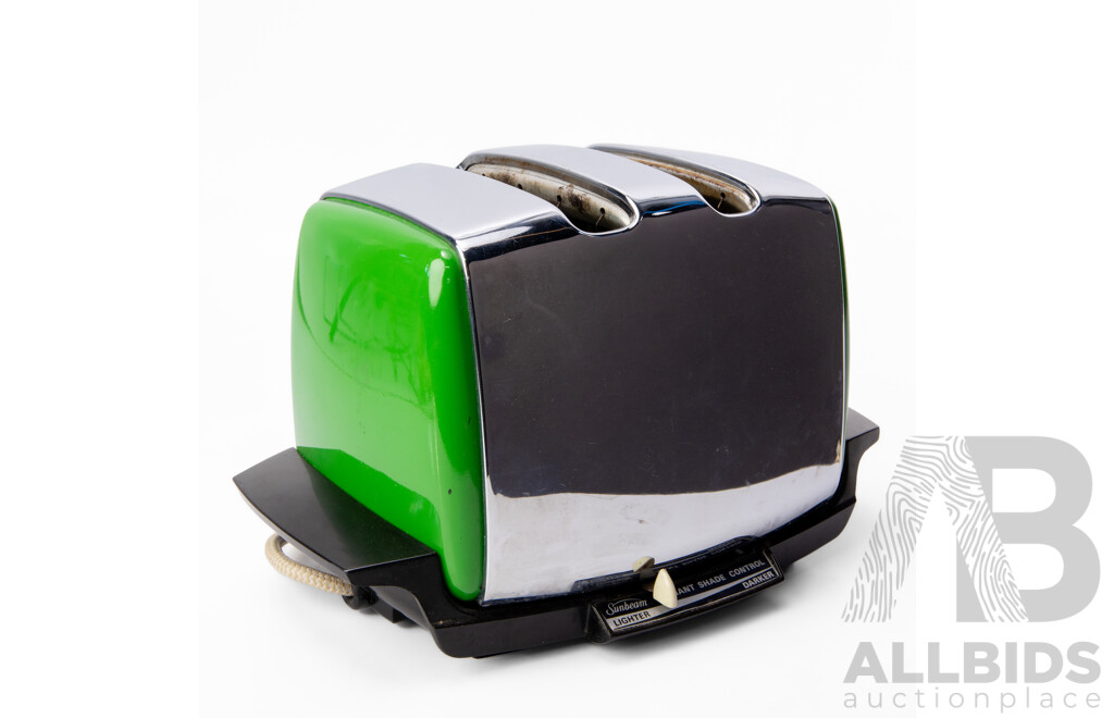 Vintage Sunbeam ‘Toastermatic’ Model TA-J Toaster in Apple Green