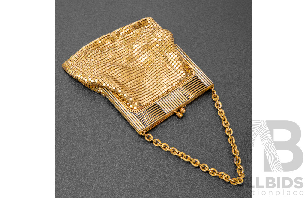 Vintage Whiting & Davis Gold Tone Mesh Evening Clutch Purse