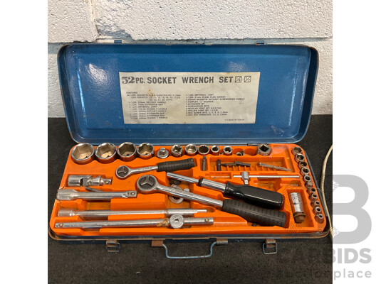 1660184 · Vintage Sokect Wrench Set & 1.5mm2 Electra Cable