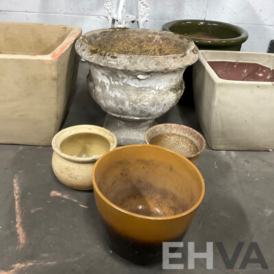 Garden Round Table and Assorted Pots
