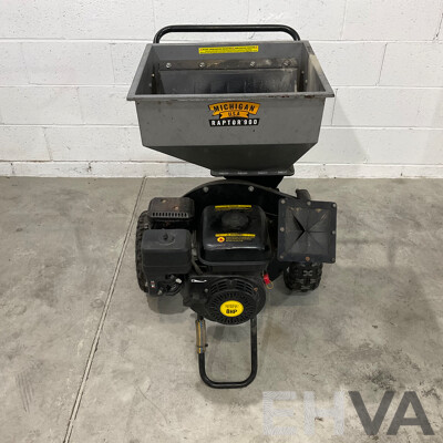 Michigan Raptor 900 Petrol Commercial Wood Chipper