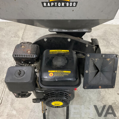 Michigan Raptor 900 Petrol Commercial Wood Chipper
