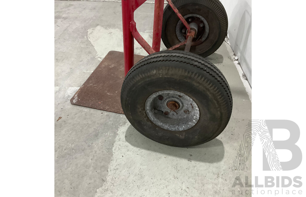 Two Hand Trolley