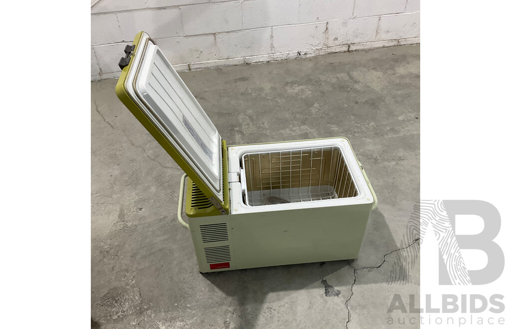 Vintage Engel Dual Voltage Refrigerator