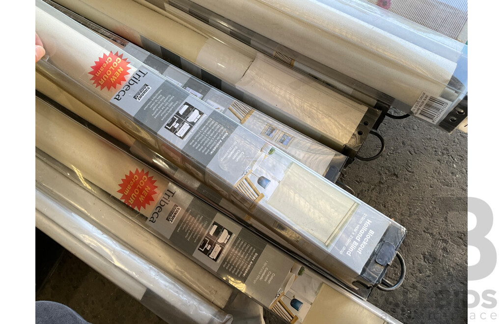 Assorted Aluminium Venetian Blinds & Blockout Holland Blind