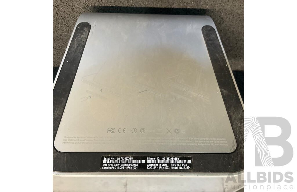 Assorted Apple IMac Desktop Computers, Monitors, Keyboards and Mouse - Lot of 6
