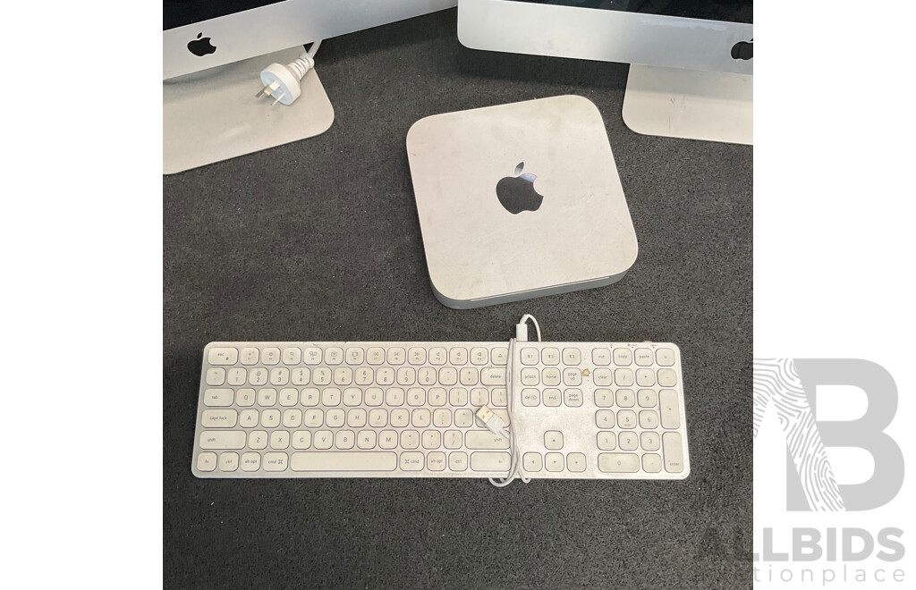 Assorted Apple IMac Desktop Computers, Imac Mini and Keyboard - Lot of 4
