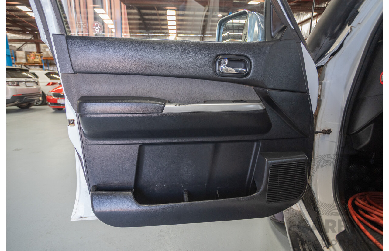 3/2010 Nissan Patrol ST (4x4) GU VI 4d Wagon Polar White Turbo Diesel 3.0L - 7 Seats