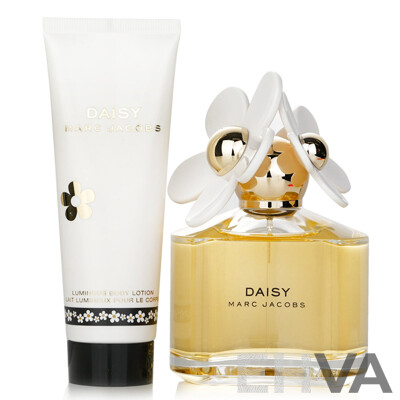 MARC JACOBS Daisy - Travel Edition - 100ml Eau De Toilette Spray and 75ml Lotion