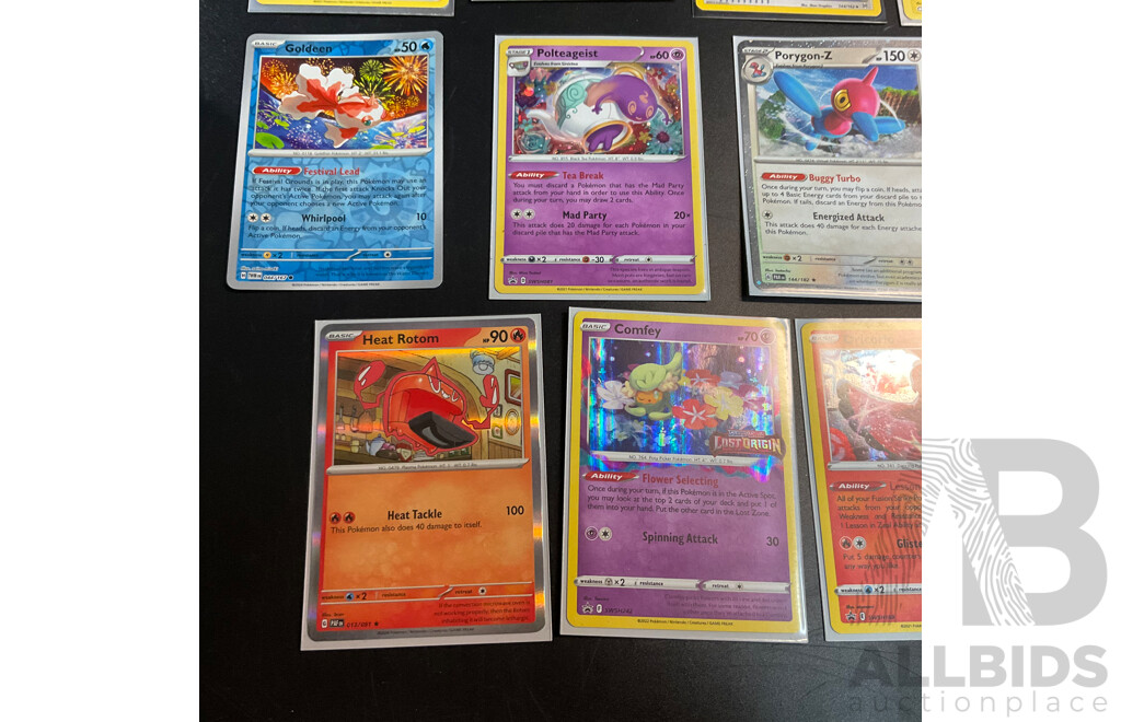 Assorted Collectable Pokemon Trading Card (ENGLISH)