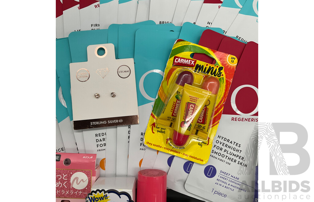 Assorted OLAY Sheet Masks (30x), LOUISA Belly, Ears and Nose Jewellery and Others - Lot of 42