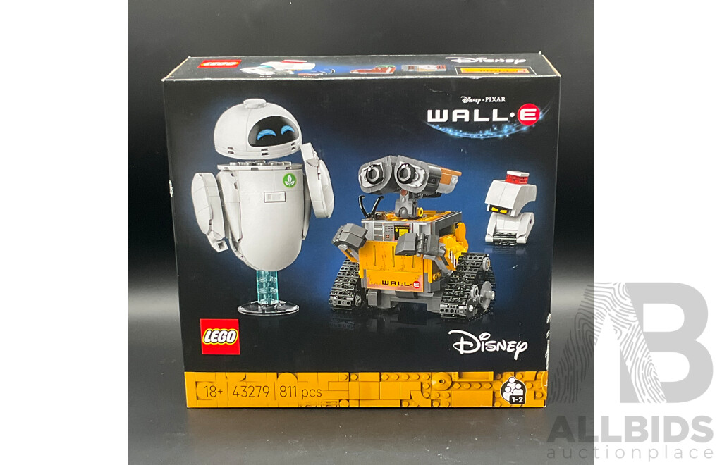 LEGO StarWars (75381) and Disney Pixar Wall.E (43279) - Lot of 2