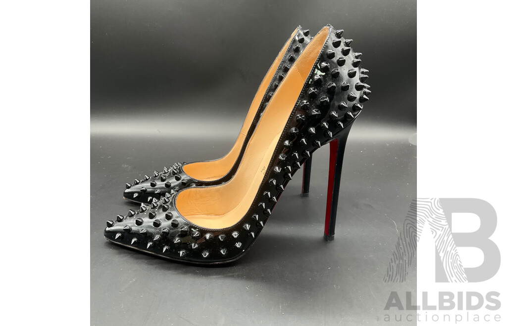 Black Patent Leather Pigalle Spikes Branded Christian Louboutin