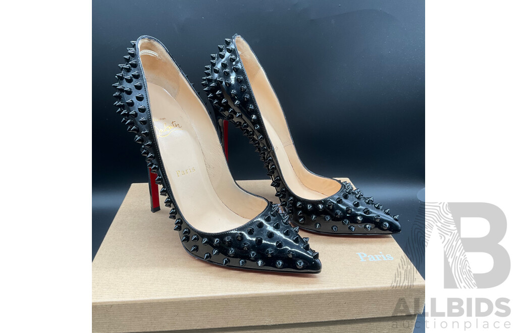 Black Patent Leather Pigalle Spikes Branded Christian Louboutin
