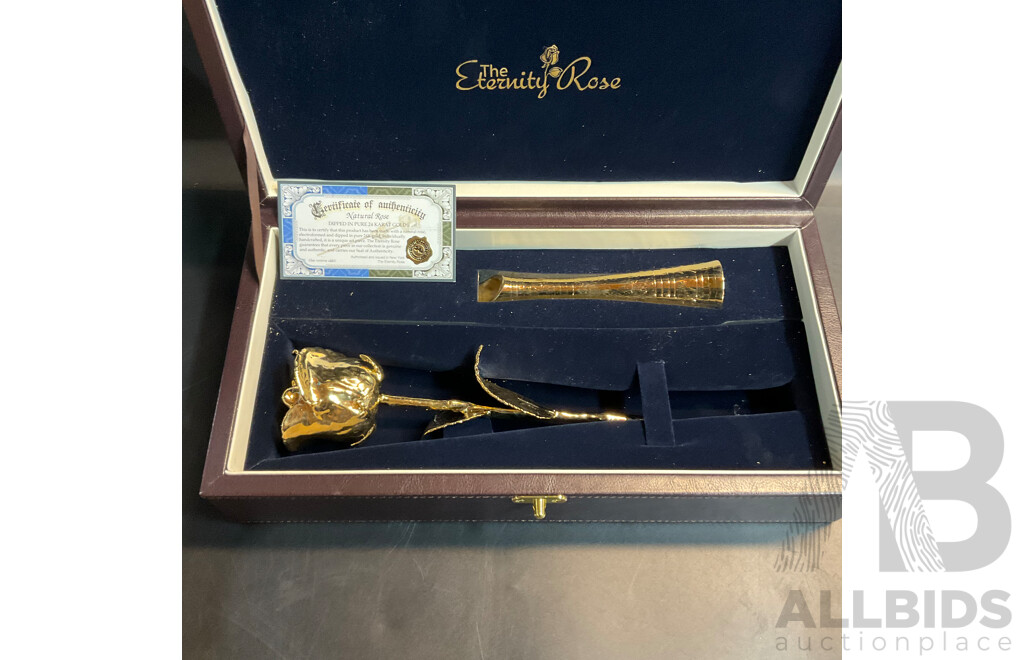 The Eternity Rose Natural Rose Dipped in Pure 24K Gold / with Leather Case and Certificate